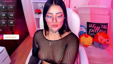 Snapshot of hinataweed01 chatting on January 26, 6:17 am  Karol  Independent Model online show from January 26, 6:17 am