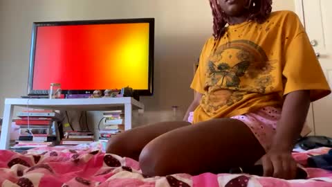 angelbabi online show from December 11, 8:07 pm