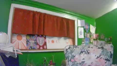hippiedad333 online show from June 3, 1:52 am