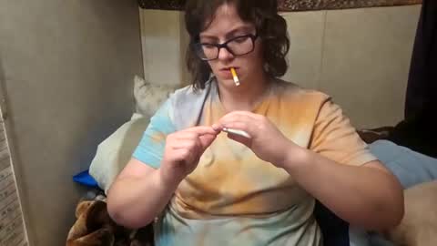 hippiesoul204 online show from February 6, 1:05 am