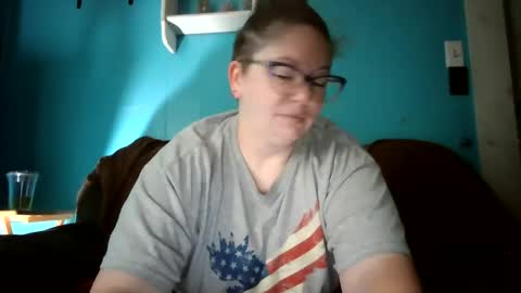 Bella online show from September 26, 1:19 pm