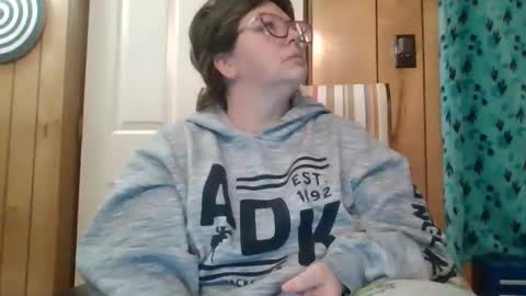 Bella online show from February 18, 4:37 am