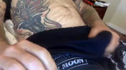 hippybiker online show from May 18, 9:04 am