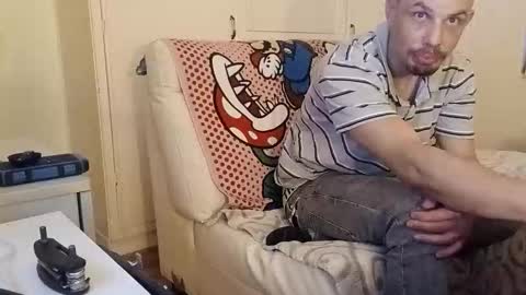 Hipulse online show from April 9, 1:39 pm