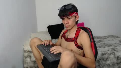 Hisokax online show from March 26, 5:02 am