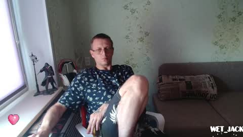 Wet Jack online show from October 1, 6:45 am