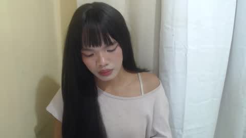 Guinevere3 online show from January 18, 11:19 am