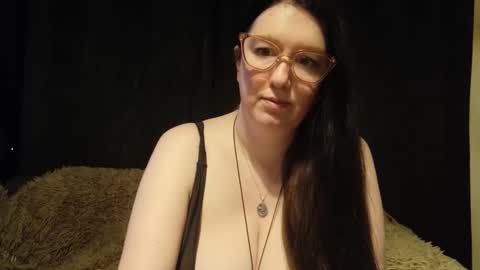 hollyxbrooke online show from May 3, 8:48 pm