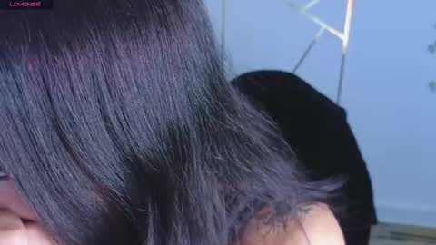 holly online show from November 19, 11:58 pm