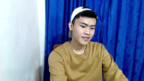 Snapshot of holy_fucker21 chatting on September 25, 1:07 pm Jayjay online show from September 25, 1:07 pm