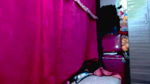 Juli online show from February 5, 2:59 am