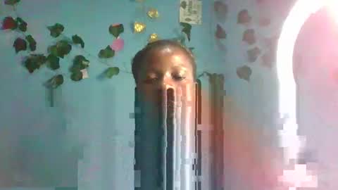 Queen online show from November 6, 8:12 pm