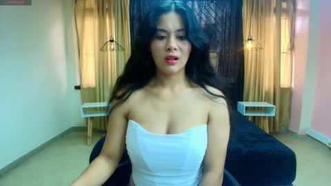 Snapshot of honey_love__ chatting on September 17, 2:42 pm Honey Love online show from September 17, 2:42 pm