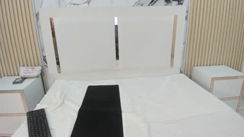 honeyangelh online show from February 24, 12:19 pm