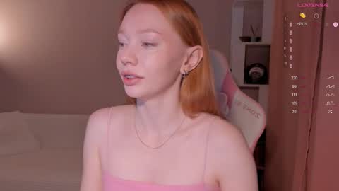 honeyautumn online show from November 28, 11:45 pm