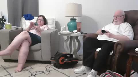 Honey online show from December 31, 6:35 pm