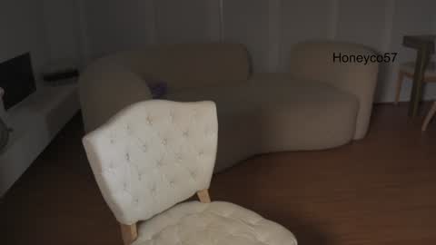 Jessie   online show from November 16, 2:35 am