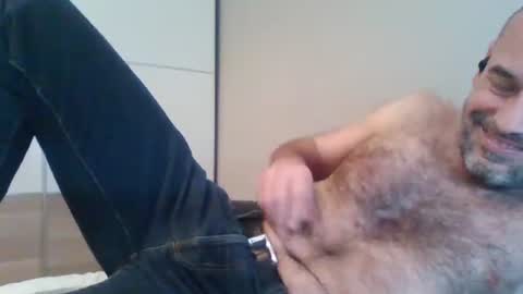Snapshot of honeydaddyforyou chatting on March 10, 3:30 pm honeydaddyforyou online show from March 10, 3:30 pm