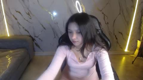 honeydoll_tf online show from May 22, 1:51 pm