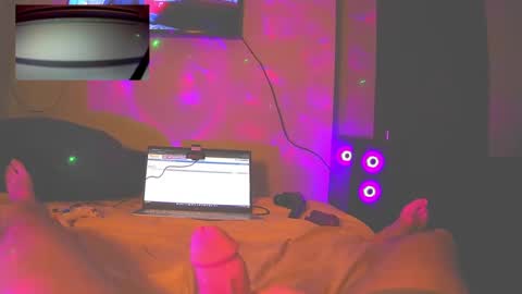 Honey Drips online show from February 17, 5:36 am