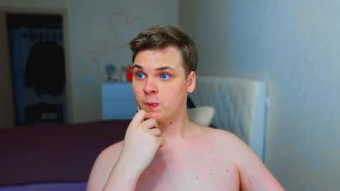 honeyl1ght online show from March 8, 1:17 am