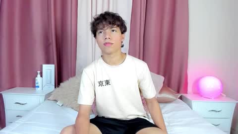 honeymoon_sariel online show from December 20, 8:27 pm