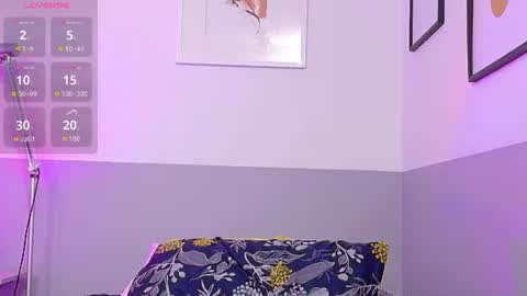 honeytitss018 online show from June 16, 3:16 pm