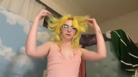 Emi Rose online show from May 23, 3:57 am