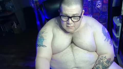 Snapshot of hoosierdaddyxl chatting on October 6, 8:48 pm Sir online show from October 6, 8:48 pm