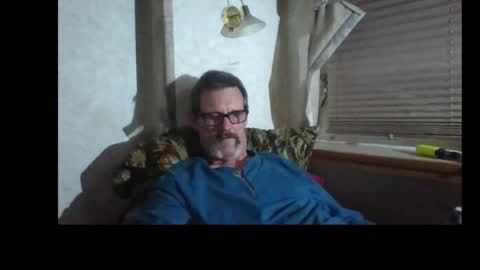 joey online show from April 12, 10:30 am