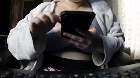 Snapshot of horny_amature_couple chatting on February 21, 6:07 am Misty online show from February 21, 6:07 am
