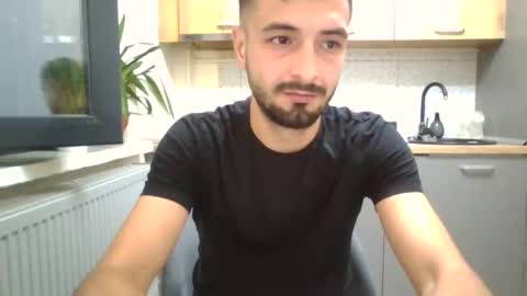 horny_couple9600 online show from September 15, 10:44 pm