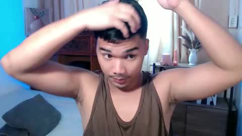horny_joshxxx online show from May 8, 6:13 pm