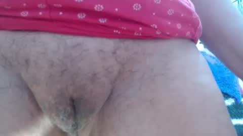 Snapshot of horny_mommy17 chatting on February 20, 9:53 pm armina online show from February 20, 9:53 pm
