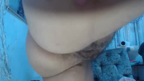 Snapshot of horny_mommy17 chatting on March 12, 12:09 am armina online show from March 12, 12:09 am