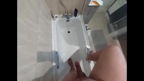 hornybiker1987 online show from January 15, 6:33 am