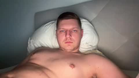 Snapshot of hornyboy95300 chatting on December 28, 3:26 pm hornyboy95300 online show from December 28, 3:26 pm