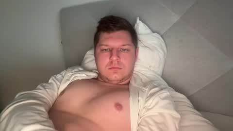 Snapshot of hornyboy95300 chatting on February 24, 6:27 am hornyboy95300 online show from February 24, 6:27 am