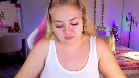 HornyCakee online show from December 16, 11:16 am