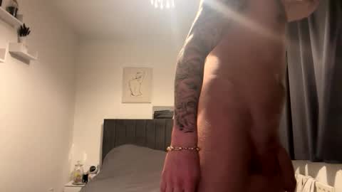 Snapshot of hornydevils11115 chatting on October 19, 8:13 pm hornydevils11115 online show from October 19, 8:13 pm