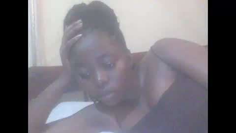 Snapshot of hornygal001 chatting on October 17, 6:39 am hornygal001 online show from October 17, 6:39 am