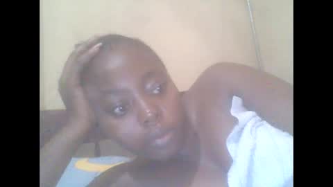 Snapshot of hornygal001 chatting on September 27, 8:01 am hornygal001 online show from September 27, 8:01 am