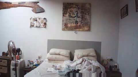 Nix  D online show from March 3, 10:55 am