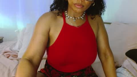 Horny Little Honey online show from March 2, 3:13 am