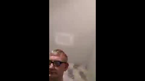 HawkTuah online show from December 19, 10:38 pm