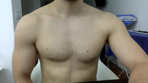 hornyspaniard93 online show from April 27, 10:29 pm