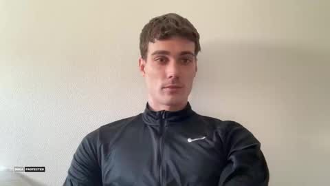 Travis online show from March 21, 10:09 am