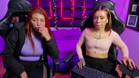 Snapshot of hornyy_mom chatting on February 24, 12:16 pm hornyy mom online show from February 24, 12:16 pm