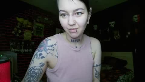 Messalina Horror online show from April 5, 5:15 am