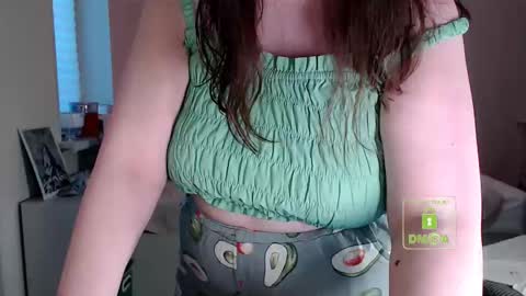 Lila online show from February 23, 2:52 pm